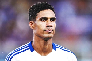 Varane giải nghệ