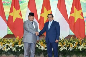 Thủ tướng Phạm Minh Chính và Tổng thống đắc cử Indonesia Prabowo Subianto.