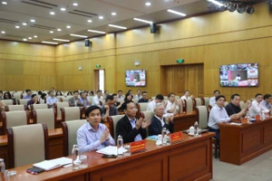 Các đại biểu dự hội nghị tại điểm cầu Cơ quan Đảng ủy Khối các cơ quan Trung ương.