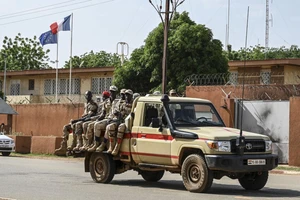Chính quyền quân sự Niger tuyên bố hủy bỏ các thỏa thuận quân sự với Pháp.