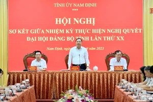 Đồng chí Phạm Gia Túc, Bí thư Tỉnh ủy Nam Định phát biểu chỉ đạo tại Hội nghị sơ kết giữa nhiệm kỳ thực hiện Nghị quyết Đại hội Đảng bộ tỉnh khóa 20, nhiệm kỳ 2020-2025.