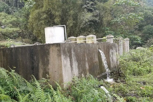 Công trình nước sạch sinh hoạt tại xã Nà Chì, huyện Xín Mần, tỉnh Hà Giang thi công nhiều năm chưa hoàn thành.