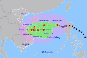 Vị trí và hướng di chuyển của bão số 6. (Nguồn: nchmf.gov.vn)