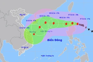 Vị trí và hướng di chuyển của bão Yinxing lúc 7 giờ ngày 7/11. (Nguồn: nchmf.gov.vn)