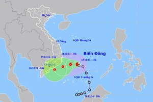 Vị trí và hướng di chuyển của bão số 10. (Nguồn: nchmf.gov.vn)