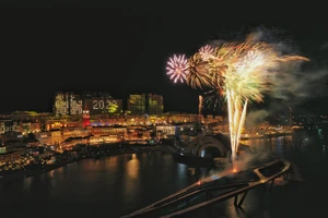 Sunset Town bùng nổ với New Year Countdown 2023