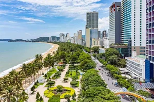 Nha Trang là điểm đến kết hợp hoàn hảo giữa vẻ đẹp tự nhiên và nhịp sống sôi động của thành phố. (Ảnh: HAPS)