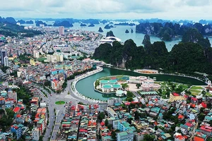 Thành phố Hạ Long ngày càng khẳng định vị thế trung tâm phát triển năng động của tỉnh Quảng Ninh.