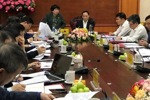 Quang cảnh làm việc của Đoàn giám sát Quốc hội khóa XV với UBND tỉnh Hưng Yên.