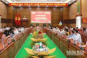 Hội thảo có sự tham dự của nhiều nhà nghiên cứu, nhà khoa học.