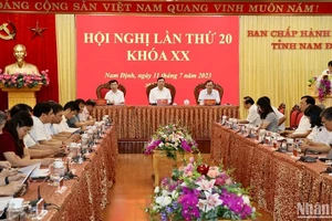 Quang cảnh hội nghị lần thứ 20, Ban Chấp hành Đảng bộ tỉnh Nam Định khóa XX, nhiệm kỳ 2020-2025.