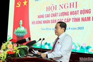 Đồng chí Trần Thanh Mẫn, Ủy viên Bộ Chính trị, Phó Chủ tịch Thường trực Quốc hội phát biểu ý kiến chỉ đạo tại Hội nghị.