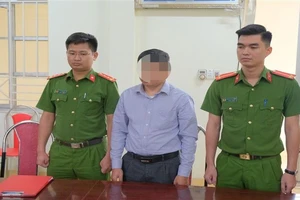 Công an thành phố Cao Bằng khởi tố, bắt tạm giam nguyên Chủ tịch Ủy ban nhân dân phường Sông Bằng.