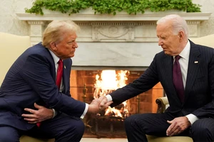 Tổng thống Mỹ Joe Biden và Tổng thống đắc cử Donald Trump trong Phòng Bầu dục, Nhà trắng, ngày 13/11/2024. (Ảnh: Reuters)