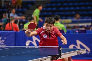 Nguyễn Hoàng Lâm thi đấu tại Giải vô địch bóng bàn quốc gia Báo Nhân Dân lần thứ 41. Ảnh: Duy Linh
