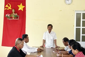 Đảng viên người Khmer làm theo gương Bác