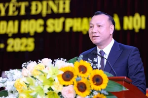 Hiệu trưởng Trường đại học Sư phạm Hà Nội Nguyễn Đức Sơn.