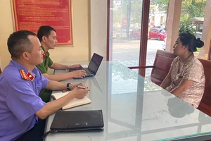 Đối tượng Nguyễn Thị Nga tại cơ quan Cảnh sát điều tra Công an tỉnh Tuyên Quang.