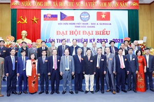 Ban chấp hành Hội hữu nghị Việt Nam-Séc và Slovakia tỉnh Bắc Giang tổ chức Đại hội đại biểu lần thứ 2, nhiệm kỳ 2023-2028 ra mắt tại đại hội.