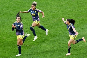 Niềm vui của các cầu thủ nữ Colombia trong trân thắng đội tuyển nữ Đức với tỷ số 2-1. (Ảnh: Getty)