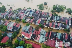 Nước lũ ở Yên Bái. (Ảnh: THANH SƠN)