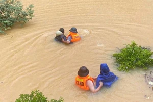 Huy động 150 nghìn lượt cán bộ, chiến sĩ hỗ trợ nhân dân phòng, chống, ứng phó, cứu trợ, cứu hộ, cứu nạn.