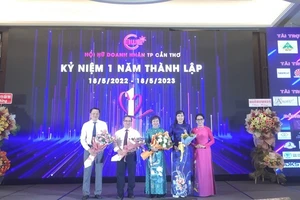 Hội Nữ Doanh nhân thành phố Cần Thơ cảm ơn sự quan tâm của lãnh đạo thành phố.