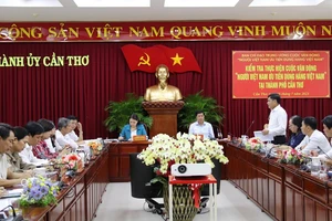 Quang cảnh buổi làm việc.