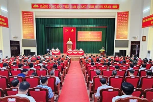 Quang cảnh hội nghị tiếp xúc cử tri huyện Thọ Xuân, tỉnh Thanh Hóa.