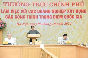 Thủ tướng Phạm Minh Chính chủ trì buổi làm việc của Thường trực Chính phủ với các doanh nghiệp xây dựng các công trình trọng điểm quốc gia. (Ảnh: Trần Hải)