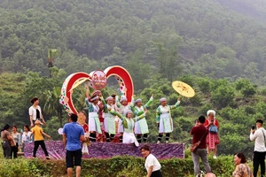 Ngày hội văn hóa, thể thao dân tộc H’Mông được huyện Đồng Hỷ tổ chức hằng năm.