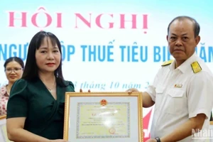 Tuyên dương 26 doanh nghiệp nộp thuế tiêu biểu tỉnh Thái Bình là dịp động viên, khích lệ người nộp thuế tiếp tục đóng góp nhiều hơn nữa cho sự phát triển chung của địa phương trong thời gian tới.