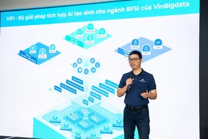 TS Đào Đức Minh, CEO VinBigdata công bố ra mắt bộ giải pháp ViFi tích hợp AI tạo sinh cho ngành BFSI.