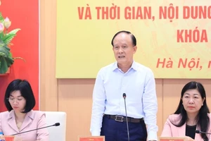 Chủ tịch Hội đồng nhân dân thành phố Hà Nội Nguyễn Ngọc Tuấn chủ trì Hội nghị thống nhất triển khai kế hoạch thi hành Luật Thủ đô.