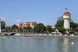 Sông Cà Ty (thành phố Phan Thiết) được một người dân xin đào kho báu 3 tấn