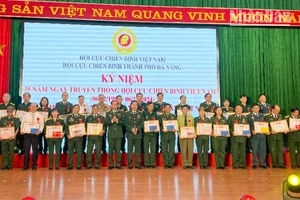 Lễ tuyên dương Chi hội trưởng Cựu chiến binh tiêu biểu thành phố Đà Nẵng.