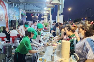Sau 3 ngày, có 30 nghìn lượt du khách đến với Lễ hội Văn hóa-ẩm thực Việt Nam 2023.
