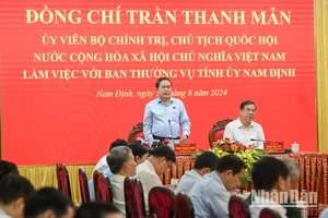 Chủ tịch Quốc hội Trần Thanh Mẫn phát biểu chỉ đạo tại buổi làm việc.