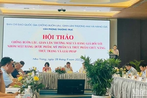 Toàn cảnh buổi hội thảo.