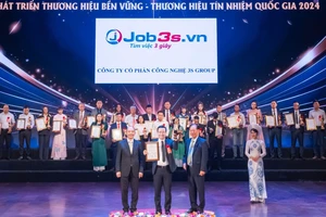 Job3s.vn nhận giải thưởng Top 10 thương hiệu bền vững quốc gia.