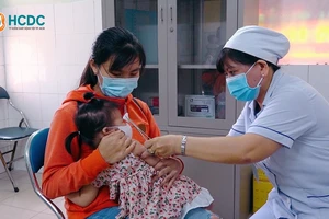 Trung tâm Kiểm soát bệnh tật Thành phố Hồ Chí Minh (HCDC) thông tin, hiện hầu hết vaccine tiêm chủng mở rộng (tiêm miễn phí) tại thành phố đều đã cạn kiệt. Ảnh: HCDC