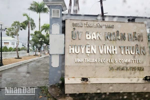 Trụ sở Ủy ban nhân dân huyện Vĩnh Thuận.