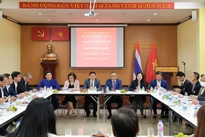 Hội thảo nhằm giới thiệu, quảng bá hình ảnh Thừa Thiên Huế là điểm đến đậm đà bản sắc văn hóa, an toàn, thân thiện và mến khách.