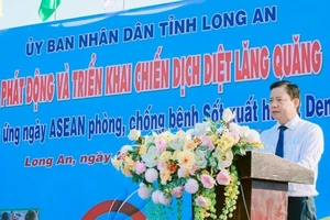 Phó Chủ tịch Ủy ban nhân tỉnh Long An Phạm Tấn Hòa phát biểu chỉ đạo tại Lễ phát động. 