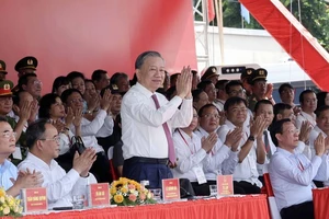Chủ tịch nước Tô Lâm dự Lễ ra mắt Lực lượng tham gia bảo vệ an ninh trật tự ở cơ sở của Thành phố Hồ Chí Minh. Ảnh: Nhan Sáng-TTXVN