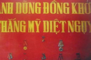 Năm 1968, Bến Tre được tặng thưởng cờ danh dự "Anh dũng Đồng khởi, thắng Mỹ, diệt ngụy".