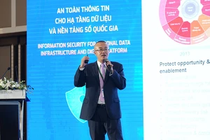 Ông Li Hai, Giám đốc An ninh Bảo mật, Quan hệ Chính phủ và Truyền thông của Huawei tại sự kiện Vietnam Cyber Security Day 2024.