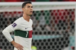 Ronaldo cùng Bồ Đào Nha dừng bước tại vòng tứ kết World Cup 2022. (Ảnh: AP)