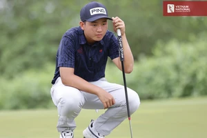 Đánh bại nhiều đối thủ sừng sỏ, golfer 16 tuổi Nguyễn Anh Minh từng lên ngôi vô địch Giải golf vô địch quốc gia năm 2022. (Ảnh: BTC)
