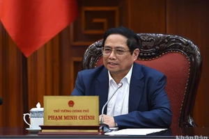 Thủ tướng Phạm Minh Chính phát biểu chỉ đạo cuộc họp. 